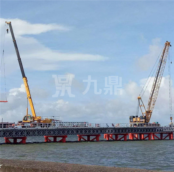 钢栈桥定期维护确保使用安全